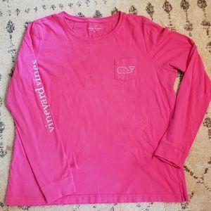 Vineyard Vines Tops - Pink Vineyard Vines long sleeved tee XL 🥰 Vineyard Vines Tops - Pink Vineyard Vines long sleeved tee XL 🥰